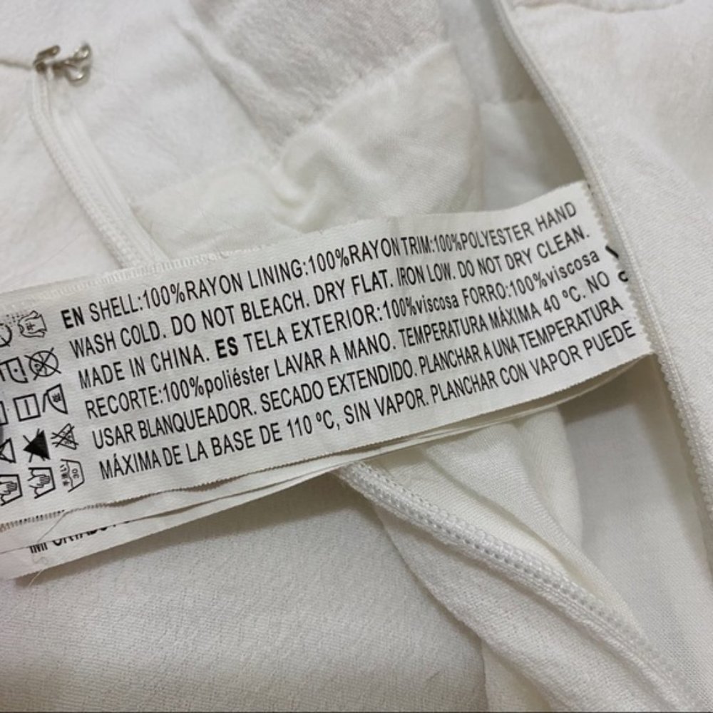 Forever 21 White Lace Trim Size XS Shorts Casual High Waist Gauze Cheeky Fit - Picture 6 of 8